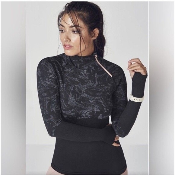FABLETICS Seamless Zip Neck Black Marble Jacquard Stretch LS Active Top Size M - Picture 1 of 14